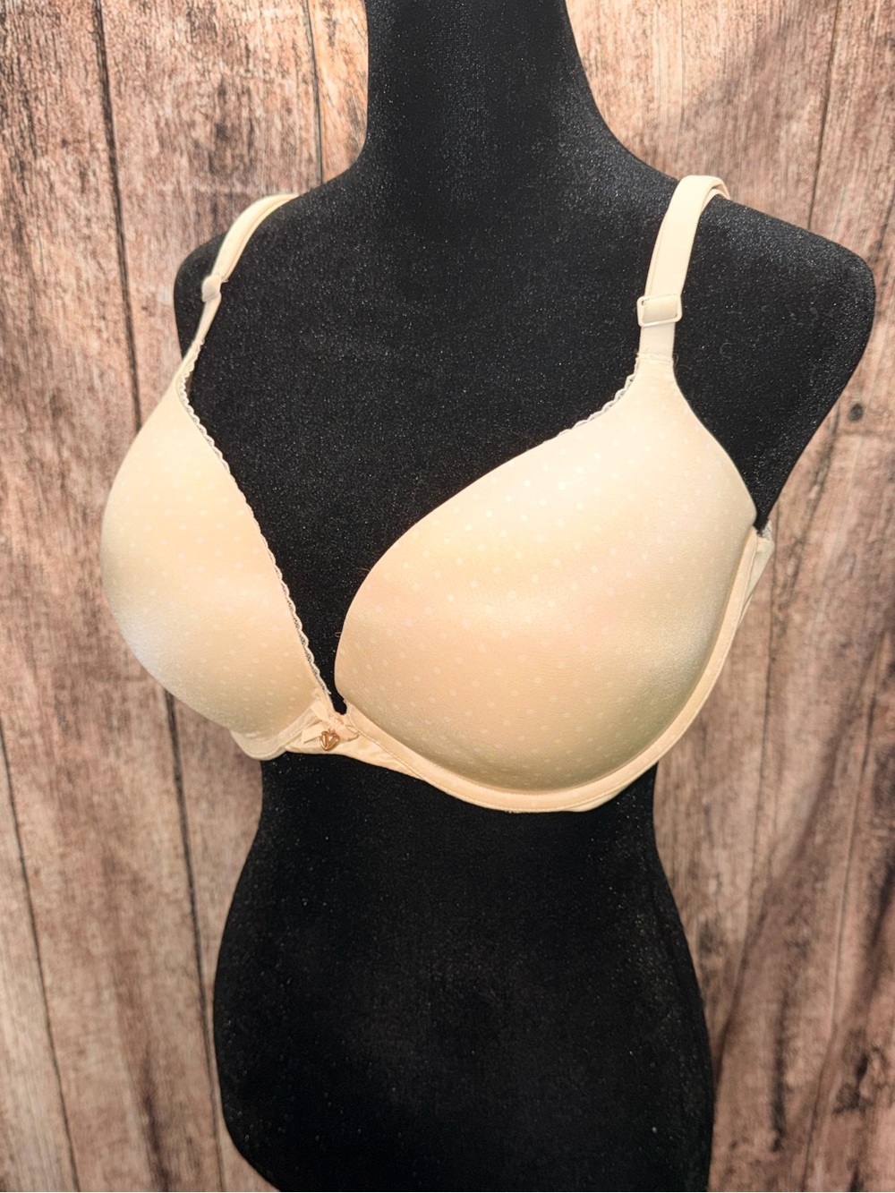 Women’s Seamless Light Cream polka dot push up bra